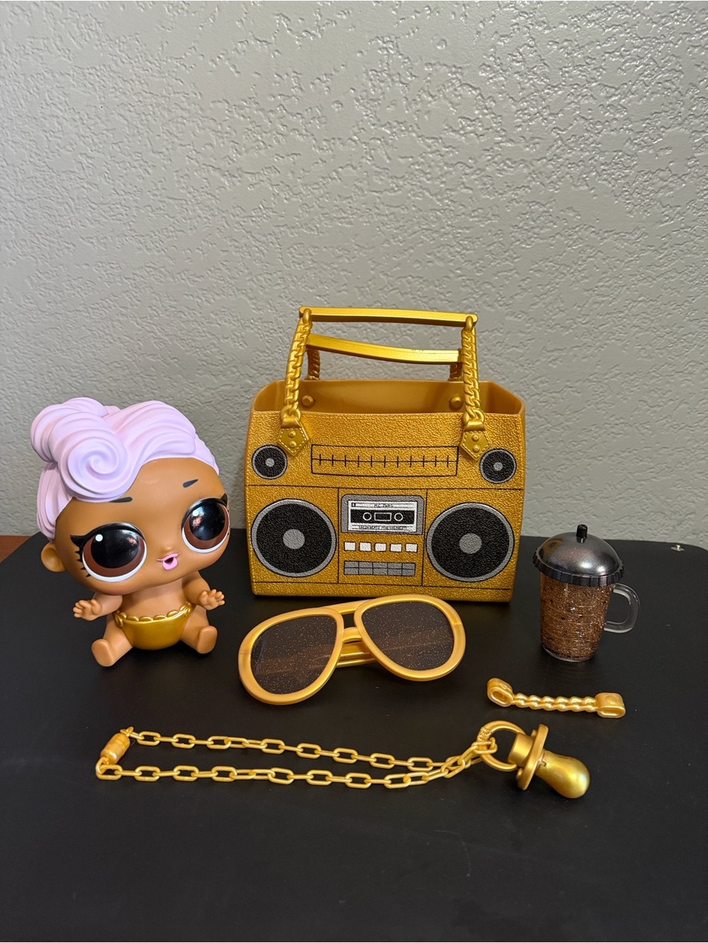 L.O.L. Surprise! Ooh La La Baby
Surprise Lil DJ Doll with Bag & Accessories